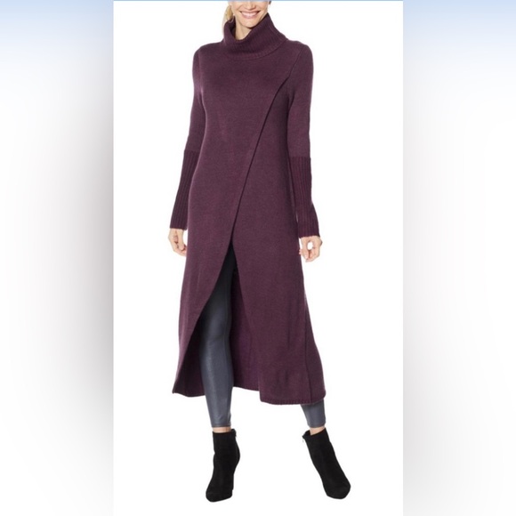 G by Giuliana Sweaters - G by Giuliana Long Black Turtlneck Tunic Sweater